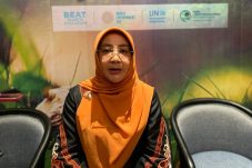 Bupati Sri Minta Pelaku Usaha Kurangi Penggunaan Wadah Berbahan Plastik