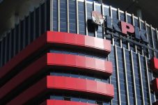 Selain Donna, KPK Sebut Nama Mendiang Awang Faroek Berstatus Tersangka Sejak 2024