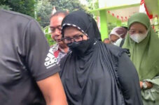 PY alias Umi Cinta dipanggil oleh Pemkot Bekasi buntut pengajian yang viral