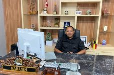 Kepala Kantor Imigrasi Kelas III Tanjung Redeb, Catur Apri Yanto
