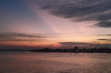 Nyore di Tepian Tanjung Redeb, Pilihan Nikmati Sunset di Pusat Kota