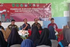 Kegiatan Pembinaan Wawasan Kebangsaan dan Kepemimpinan yang digelar Sekretaris FKUB Berau di SMPN 2 Pulau Derawan. (Istimewa)