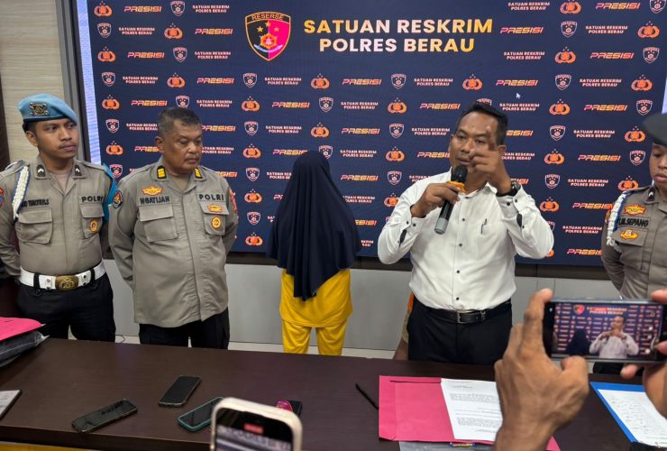 Tersangka RAP saat diamankan di Mapolres Berau, Kamis (21/8/2025).