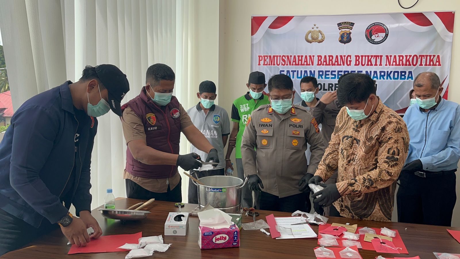 Polres Berau Musnahkan Sabu Hampir 1 Kilogram dari 5 Kasus, Tersangka Diancam 20 Tahun Penjara