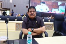 Jalan Hancur Akibat Tambang, Abdulloh: Jangan Ambil Untung Sementara Rakyat Rugi!