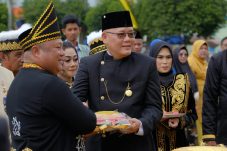 Hadiri Perayaan Hari Jadi Berau, Agus Tantomo Soroti Besarnya APBD Tak Sebanding dengan Hasil Pembangunan