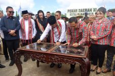 Hadiri PEDA KTNA, Hasanuddin Mas’ud Ungkap Potensi Lahan Bekas Tambang untuk Peternakan