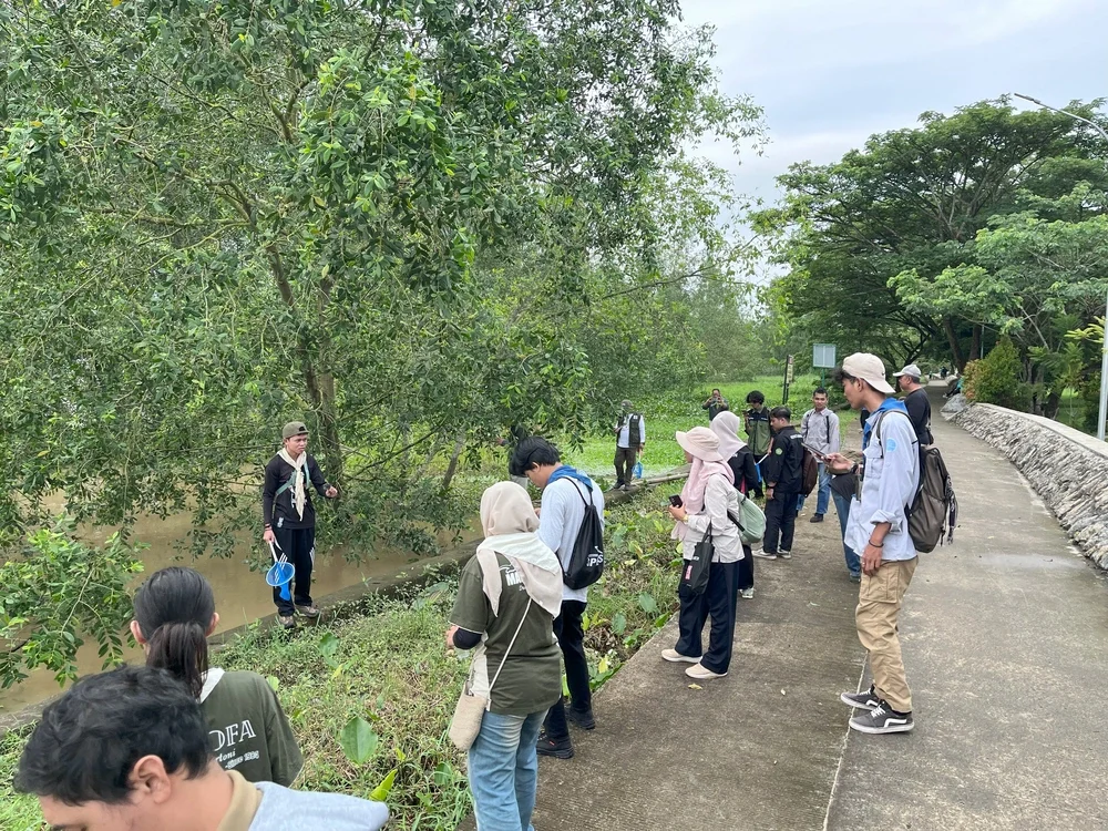 Aksi Jepret Foto di Sungai Mahakam, SUMBU TENGAH Sumbang Data Keragaman Hayati untuk Riset Dunia