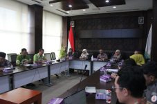 DPRD Kaltim Hadiri Rapat Pokja IDI 2025, Paparkan Upaya Sosialisasi Demokrasi di Daerah