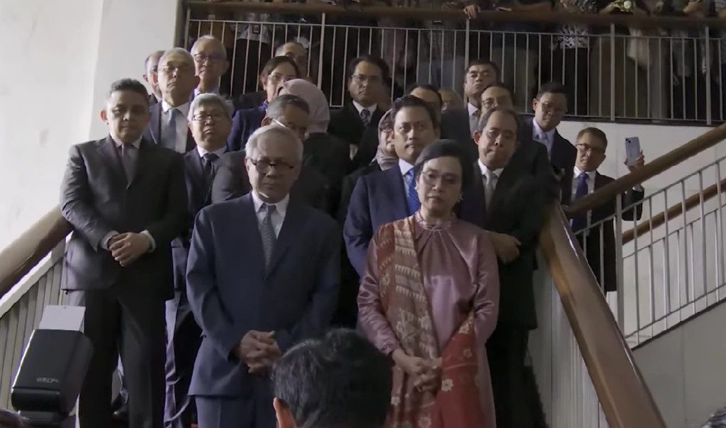 Tangis Sri Mulyani saat sertijab Menkeu