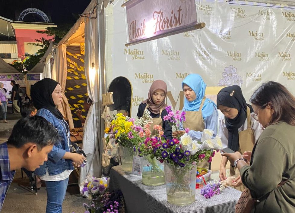Kisah Meisy Warsita dirikan Maiku Florist di Berau