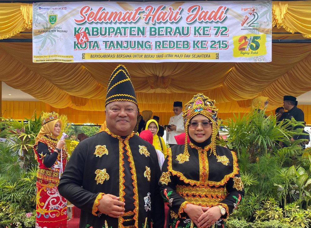 Wabup Gamalis dalam upacara peringatan hari jadi Kabupaten Berau