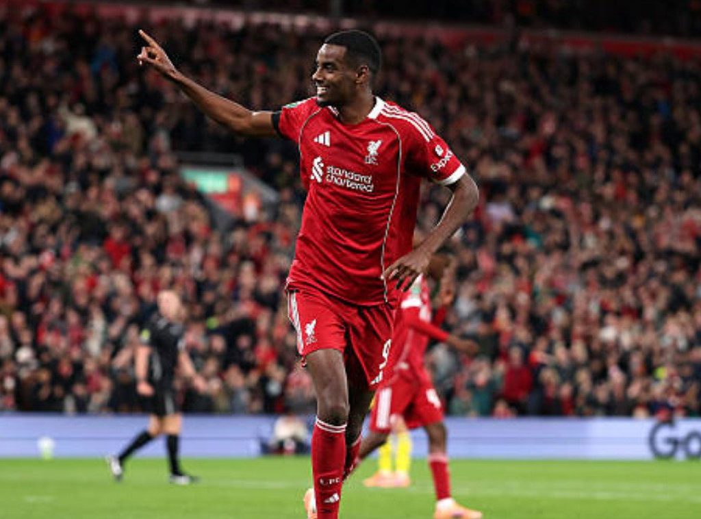 Selebrasi gol Alexander Isak (X/@LFCPhoto)