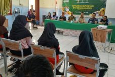 Cegah Rabies di Destinasi Wisata, DTPHP Berau Gelar Pengobatan Hewan Liar