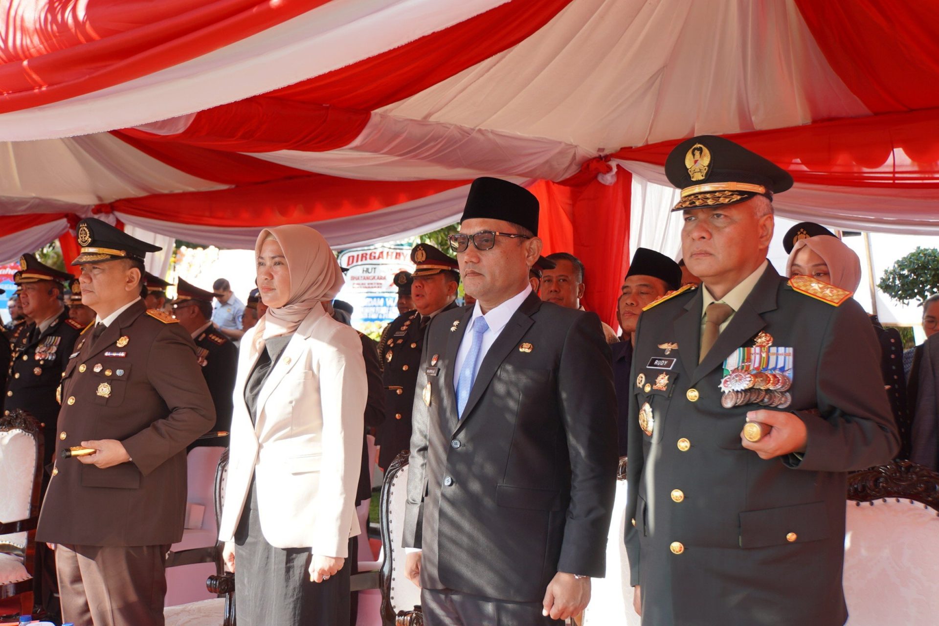 Hadiri Peringatan Hari Bhayangkara, Yenni Eviliana Sampaikan Apresiasi Kepada Polri