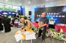 Dispusip dan DLHK Berau Teken MoU, Sepakat Kelola Bersama Amphitheater