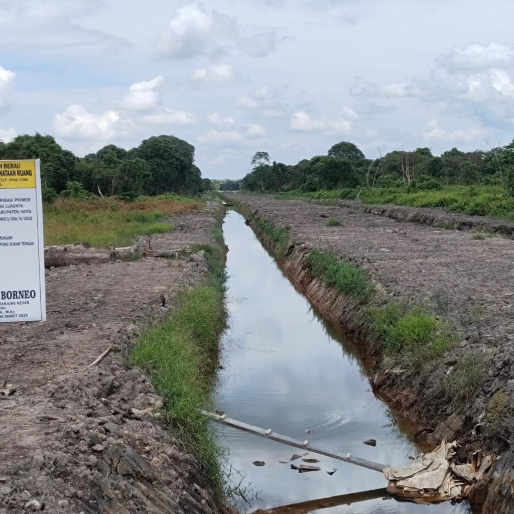 Salah satu titik akses jalan usaha tani di Kampung Sukan Tengah.