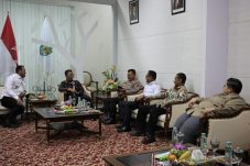 Tekankan Tanggung Jawab Besar, Ananda Moeis Berharap Kajati Baru Punya Dedikasi Tinggi