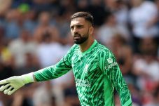 Giorgi Mamardashvili Bakal Punya Peran Besar, Kiper Liverpool Alisson Cidera dan Absen Lama
