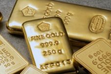 Harga Emas Antam Naik Lagi, Tahun 2026 Diprediksi Pecah Rekor