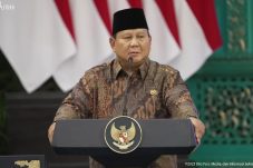 Prabowo Pamer Capaian Setahun Jadi Presiden: Pengangguran-Kemiskinan Turun, Mau Buat Mobil Nasional
