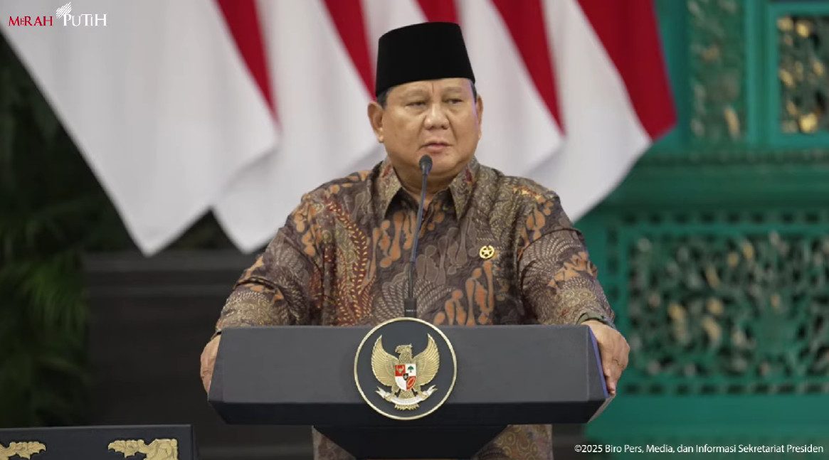 Prabowo Pamer Capaian Setahun Jadi Presiden: Pengangguran-Kemiskinan Turun, Mau Buat Mobil Nasional