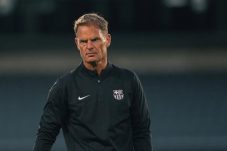 Pelatih Timnas Indonesia Bukan Louis Van Gaal, Nama Frank de Boer Menguat