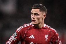 Champions League Liverpool vs Real Madrid, Beda Pendapat Alonso dan Arne Slot soal Florian Wirtz