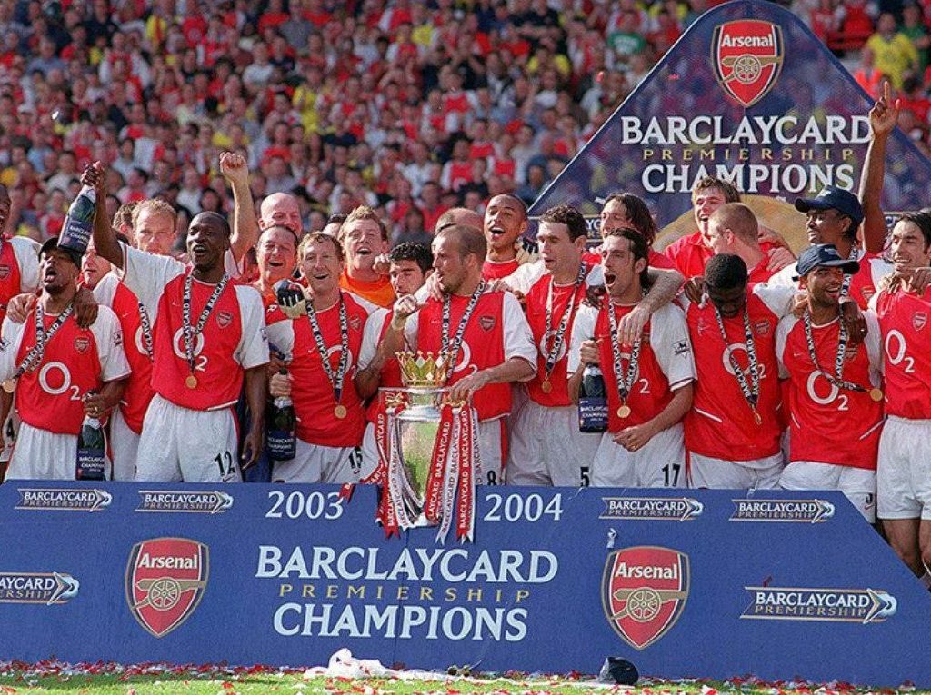 Momen Arsenal juara Liga Inggris pada musim 2003/2004 silam (arsenal.com)