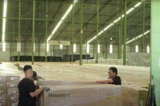 SNG Cargo Jadi Mitra Distribusi Smart Board 2025: 4.500 Unit Sudah Terkirim ke Sekolah-Sekolah Indonesia