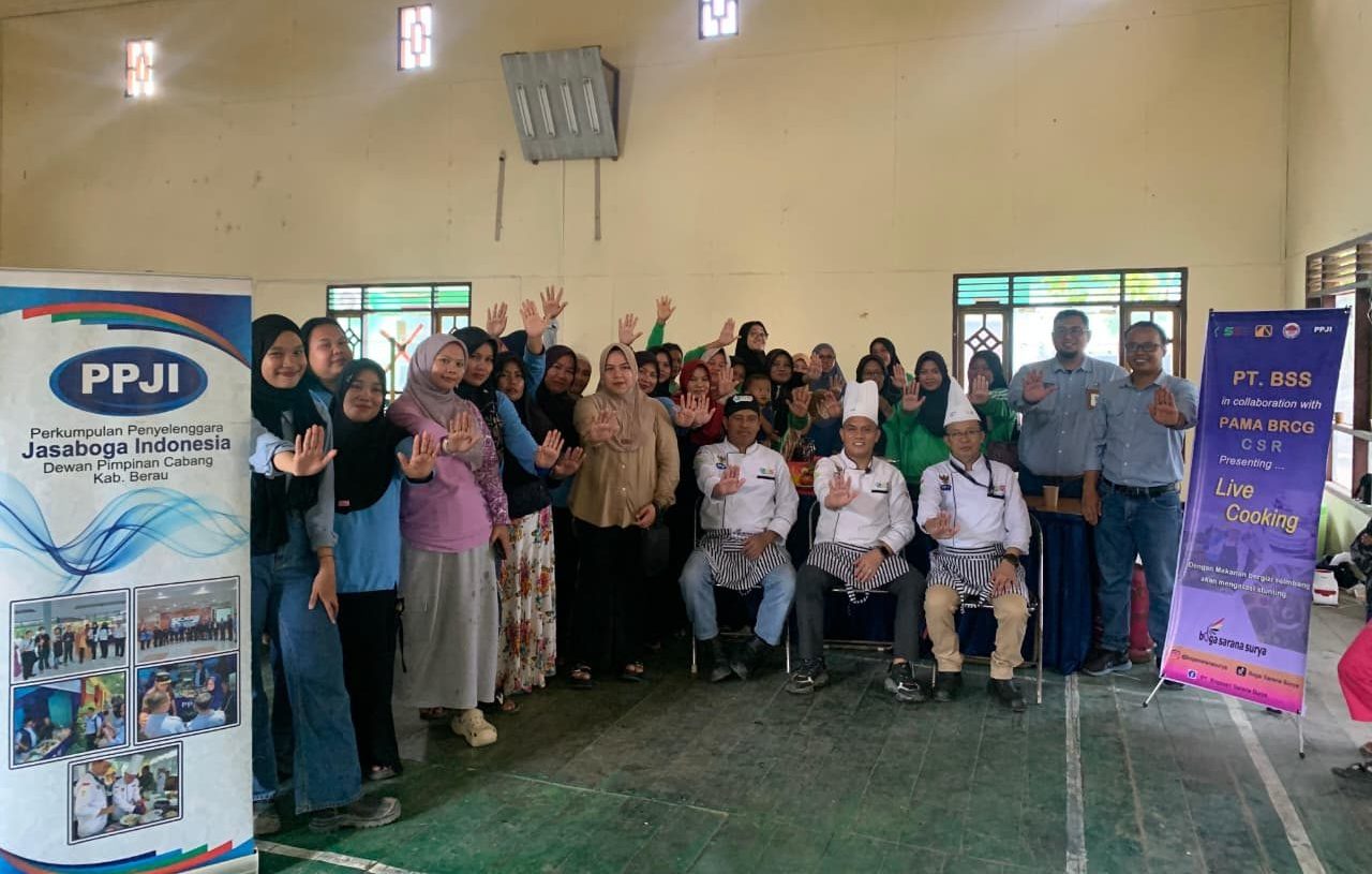 Cegah Stunting dari Dapur, PT PAMA dan BKKBN Ajak Warga Tanjung Perangat Belajar Masak Makanan Bergizi