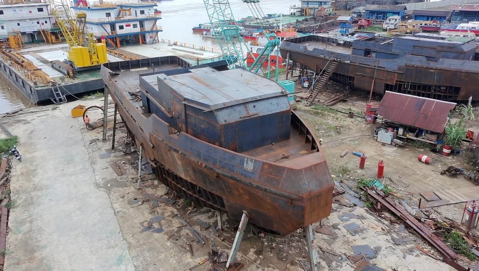 Bikin Pengusaha Tersenyum, Program Baru PLN Pangkas Biaya Operasional Galangan Kapal hingga 60 Persen