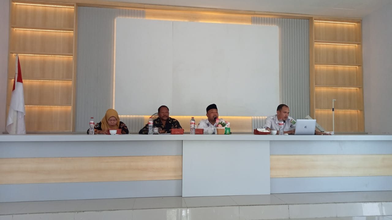 Didesak Pemuda, Kepala Kampung Eka Sapta Dinilai Tak Paham UU Desa Soal Prinsip Transparansi Anggaran