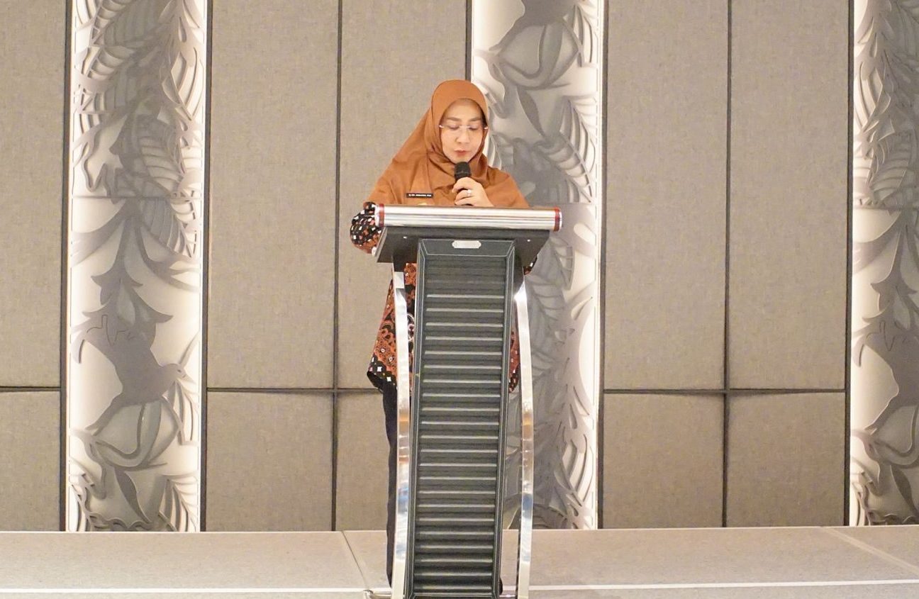 Bupati Sri Ingatkan Pengurus Koperasi Merah Putih Gali Potensi Kampung dan Ciptakan Lapangan Kerja