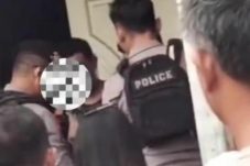 Diduga Kerap Dijadikan Tempat Pesta Narkoba, Polisi Gerebek Rumah di Jalan Cendana Samarinda