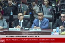 Sanksi MKD DPR RI: Sahroni, Eko Patrio, Nafa Urbach Nonaktif, Uya Kuya-Adies Kadier Bebas