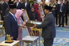 Prabowo Anugerahkan Gelar Pahlawan Nasional: Ada Soeharto, Gus Dur hingga Marsinah