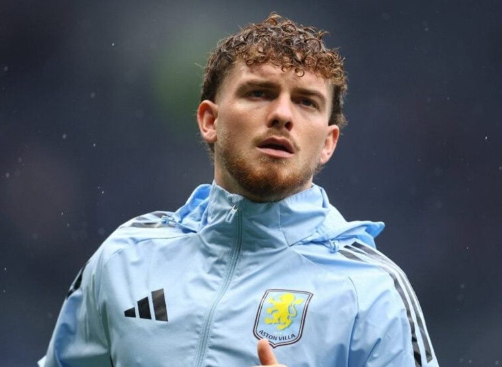 Pemain Aston Villa Harvey Elliott (X/@AVFC)