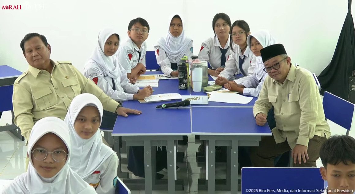 Prabowo Jelaskan Alasan Program Sekolah Gunakan Smart TV: Cara Cepat Kita Melompat