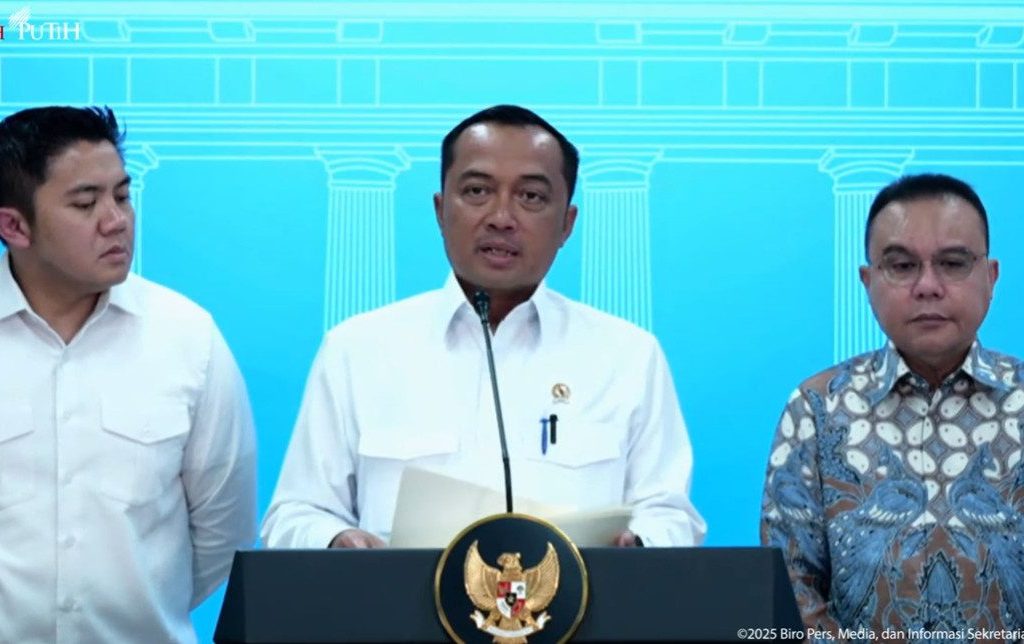 Mensesneg Prasetyo Hadi sampaikan pemberian rehabilitasi kepada eks Dirut ASDP Ira Puspadewi (YouTube/BPMI Setpres)