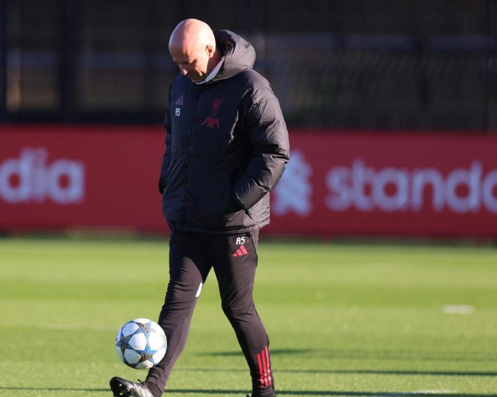 Pelatih Liverpool Arne Slot (X/@LFC)