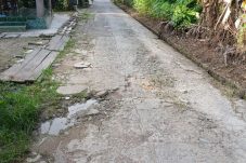 Warga Gang Ketapi Tanjung Redeb Keluhkan Jalang Rusak Berlubang, Berharap Ada Perbaikan