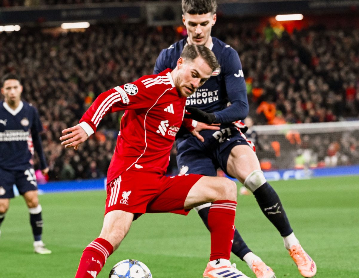 Liverpool Kalah Telak Lawan PSV di Liga Champions, Arne Slot Pede Posisinya Masih Aman