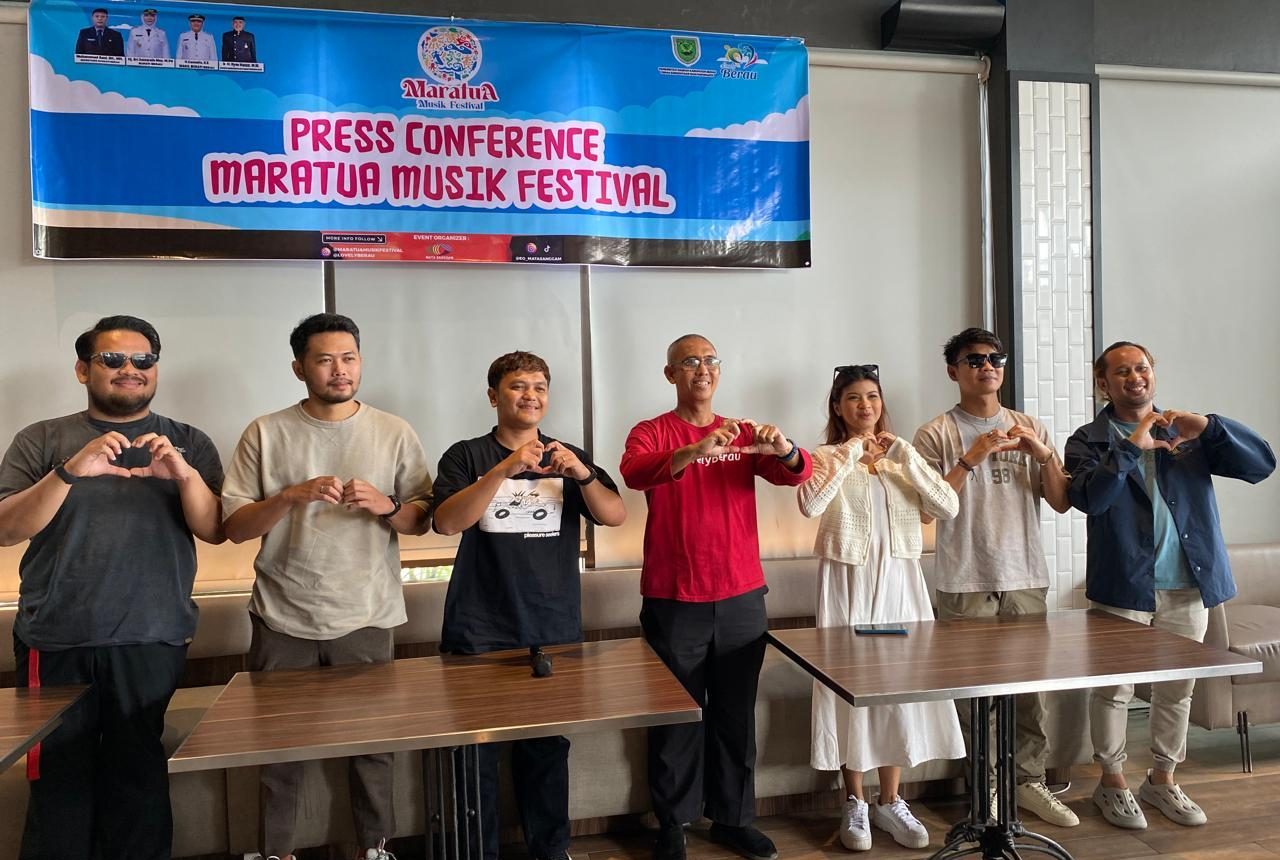 Tri Suaka Meriahkan Maratua Musik Festival, Bantu Kenalkan Wisata Berau ke Jutaan Pengikut di YouTube