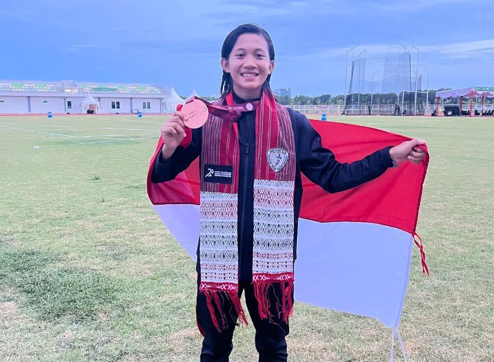 Dilfa Rizky Fakhira Bawa Pulang Perunggu di Kejuaraan Atletik SEA U18 & U20 Athletics Championship