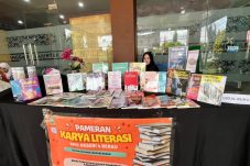 Manfaatkan Keramaian, Dispusip Berau Targetkan Pojok Baca Hadir di Setiap Bazar UMKM