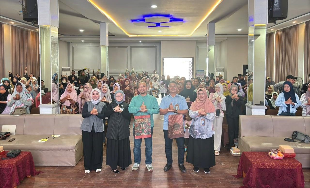 Edukasi Jaminan Kesehatan, Hetifah dan BPJS Edukasi Warga Berau Soal Alur Berobat JKN