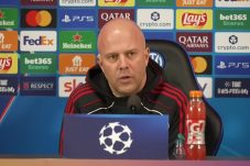 Arne Slot Ungkap Alasan Coret Mohamed Salah dari Skuad Liverpool Lawan Inter Milan