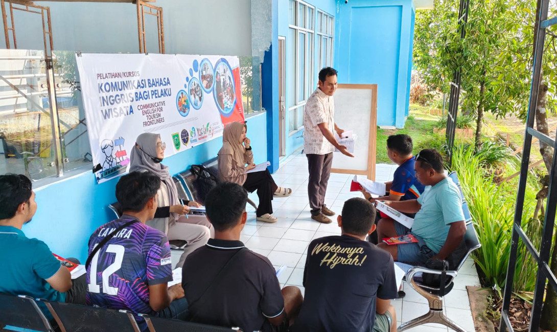 Sambut Turis Asing, Disbudpar Berau Bekali Pelaku Wisata Kemampuan Bahasa Inggris