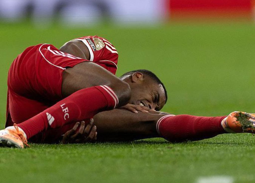 Alexander Isak saat Laga Liga Inggris Liverpool vs Tottenham Hotspur (X/@LFCPhoto)